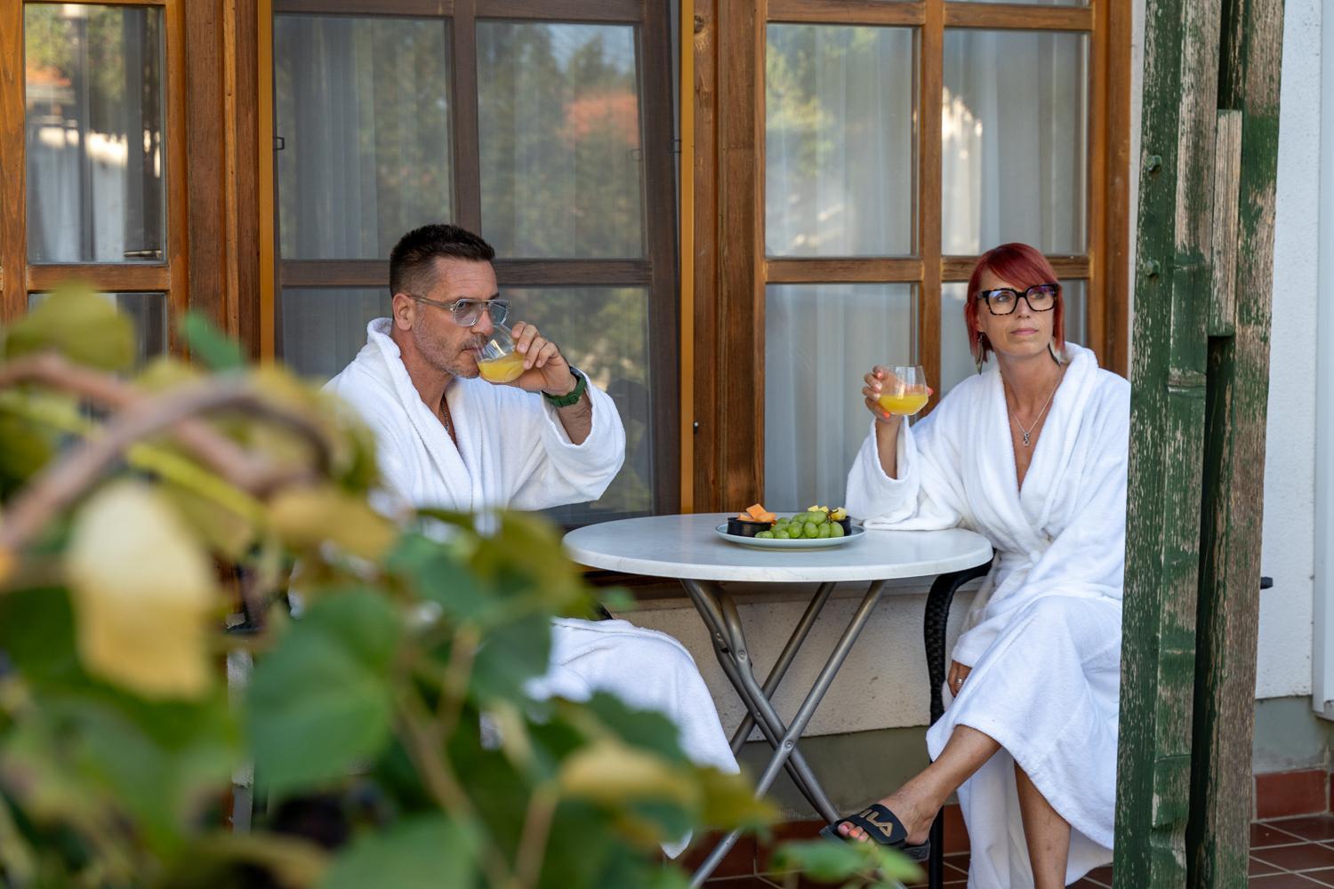 Terme Banovci - Hotelsko Naselje Zeleni Gaj Экстерьер фото
