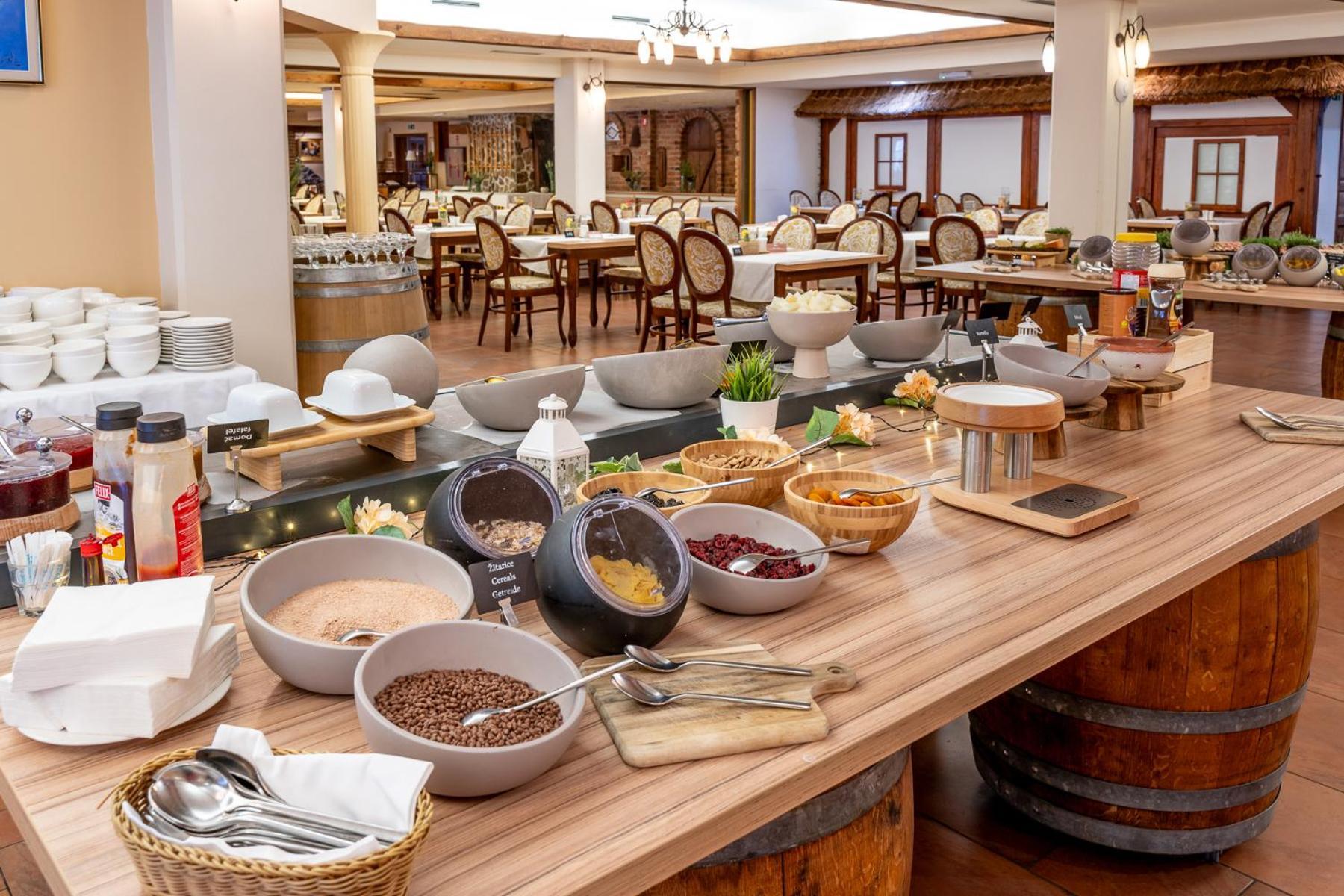 Terme Banovci - Hotelsko Naselje Zeleni Gaj Экстерьер фото